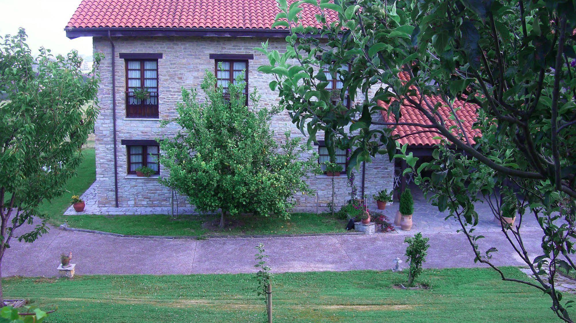 Hotel Rural Casona De Сефонтес Экстерьер фото